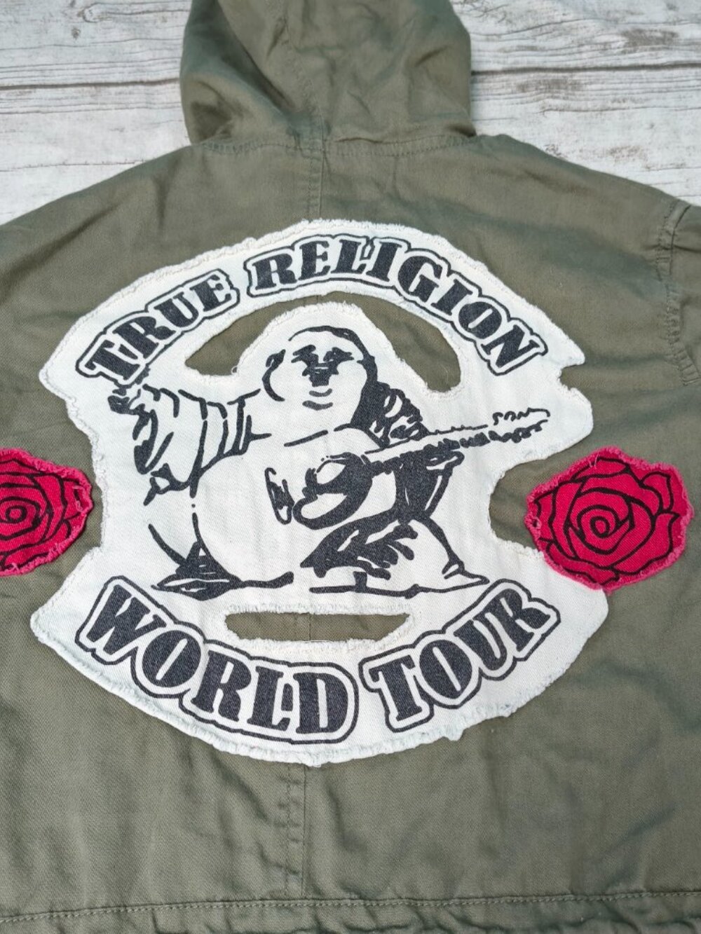 True Religion Womens Army Green Utility Parka Jacket Hooded Patch S/P Rose Patch